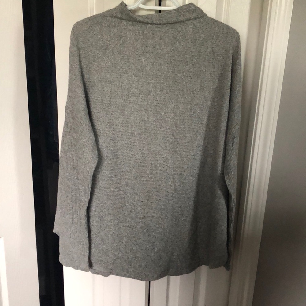 Long high neck long sleeve - Picture 1 of 3